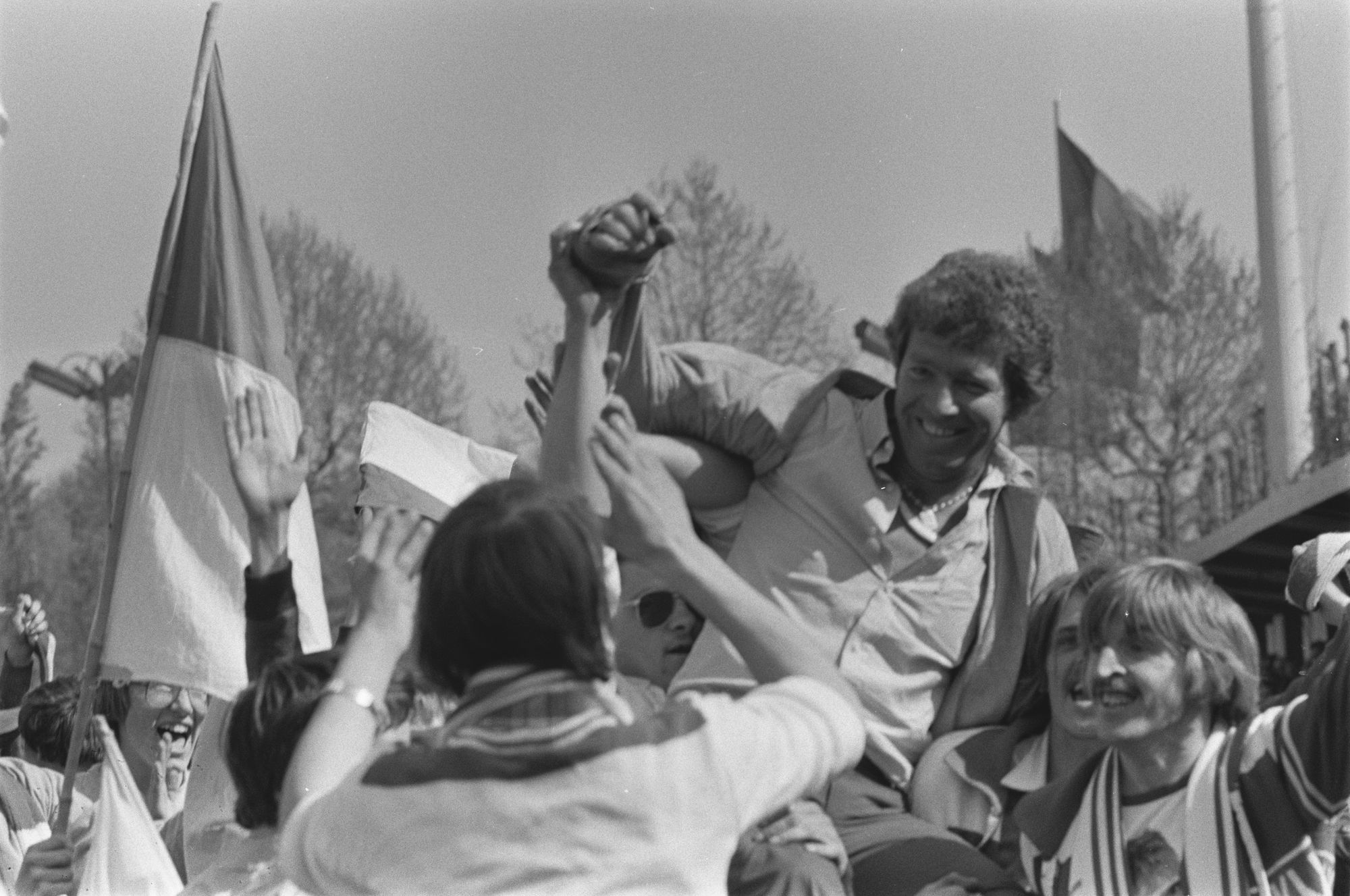 Kv Kortrijk promoveert in 1980