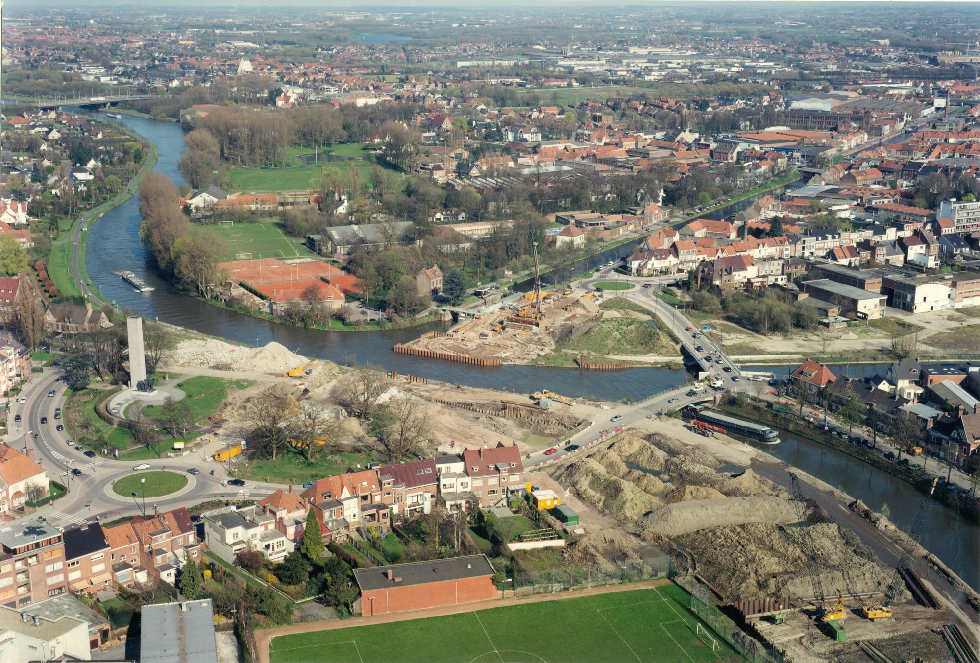 Bouw Groeningebrug 2001