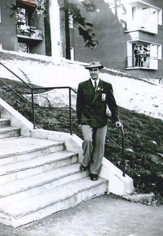 Lucien Demuynck in tenue voor OS