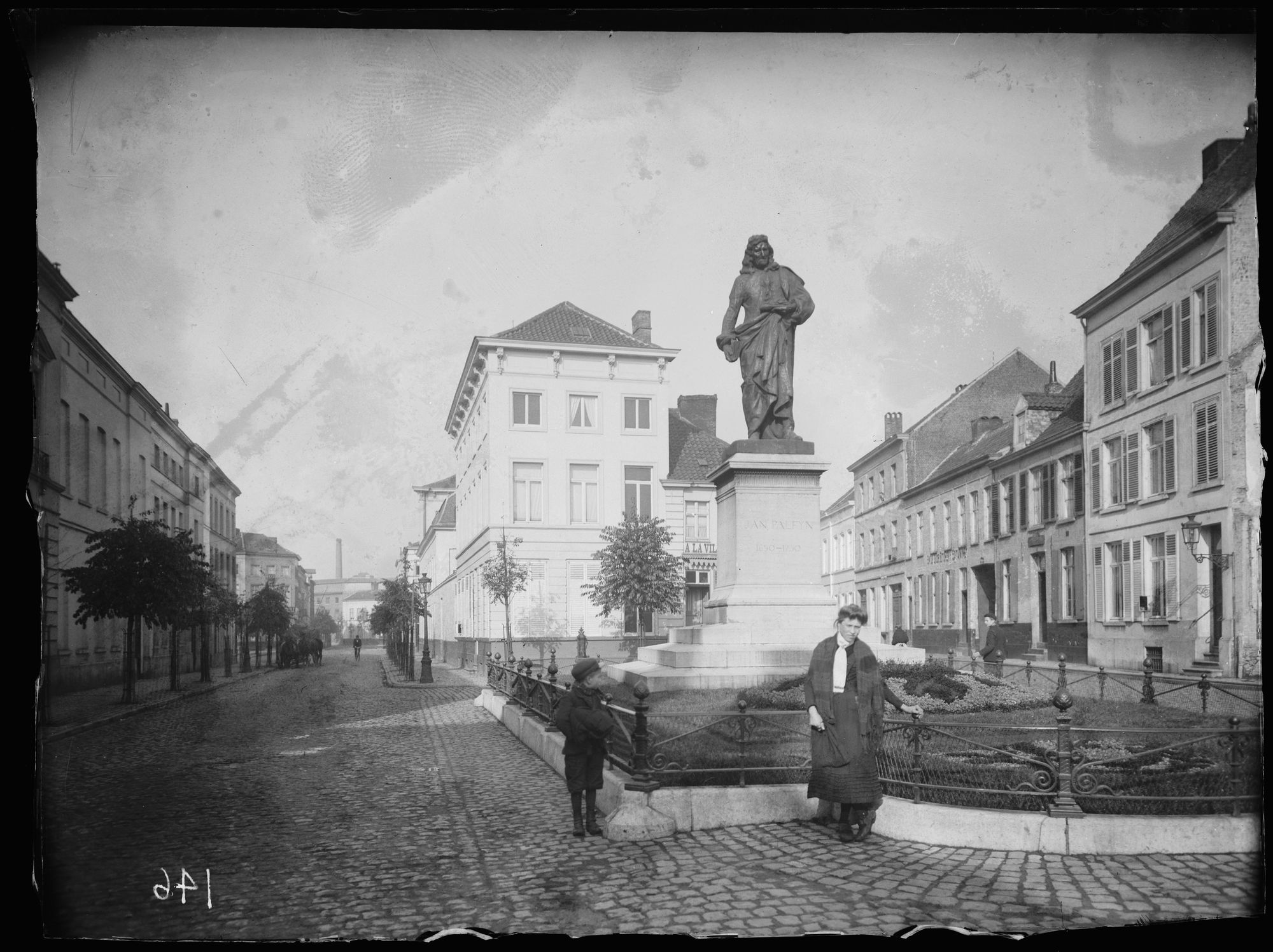 Standbeeld Jan Palfijn op de Havermarkt