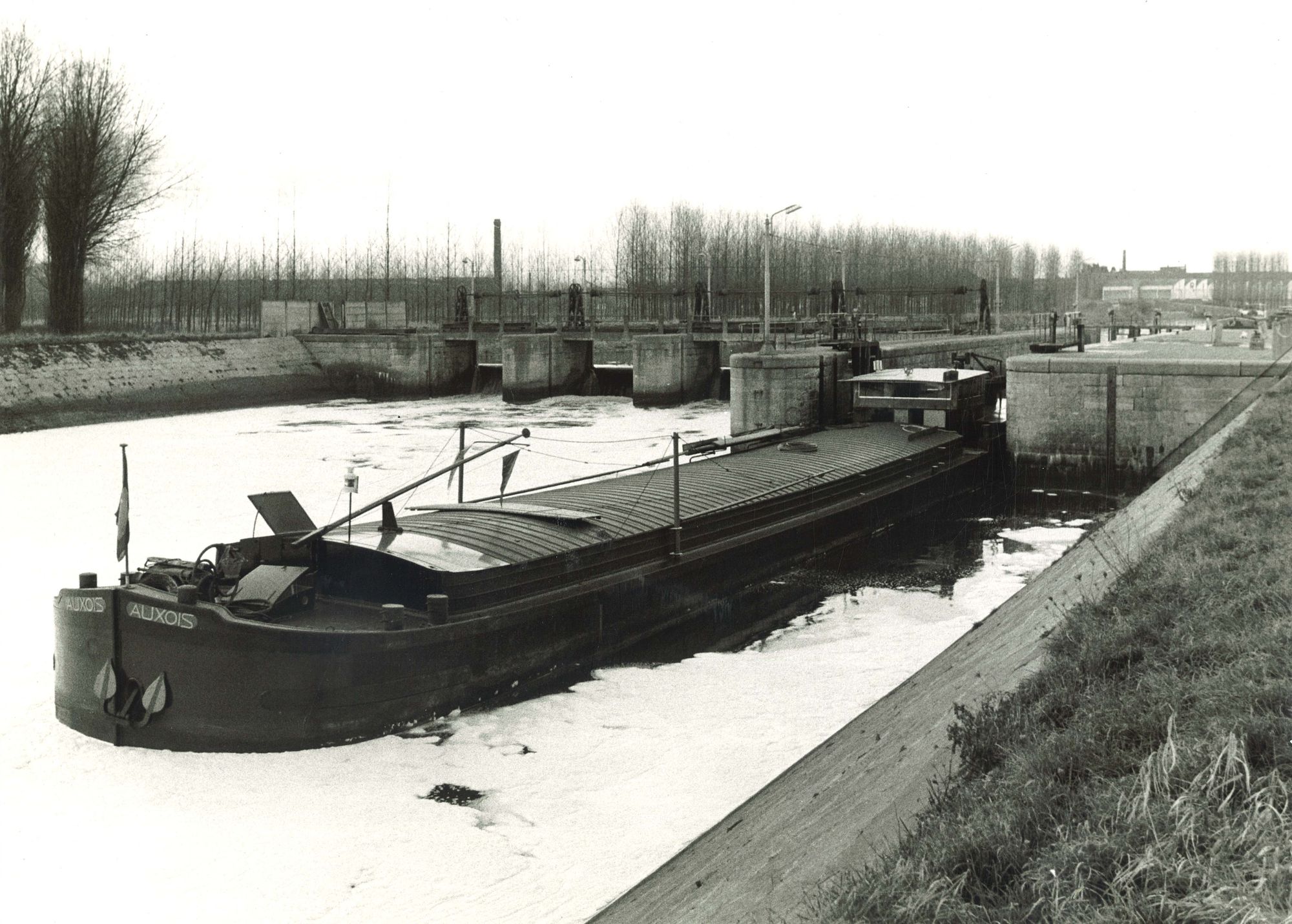 Oud sluizencomplex Menen 1974