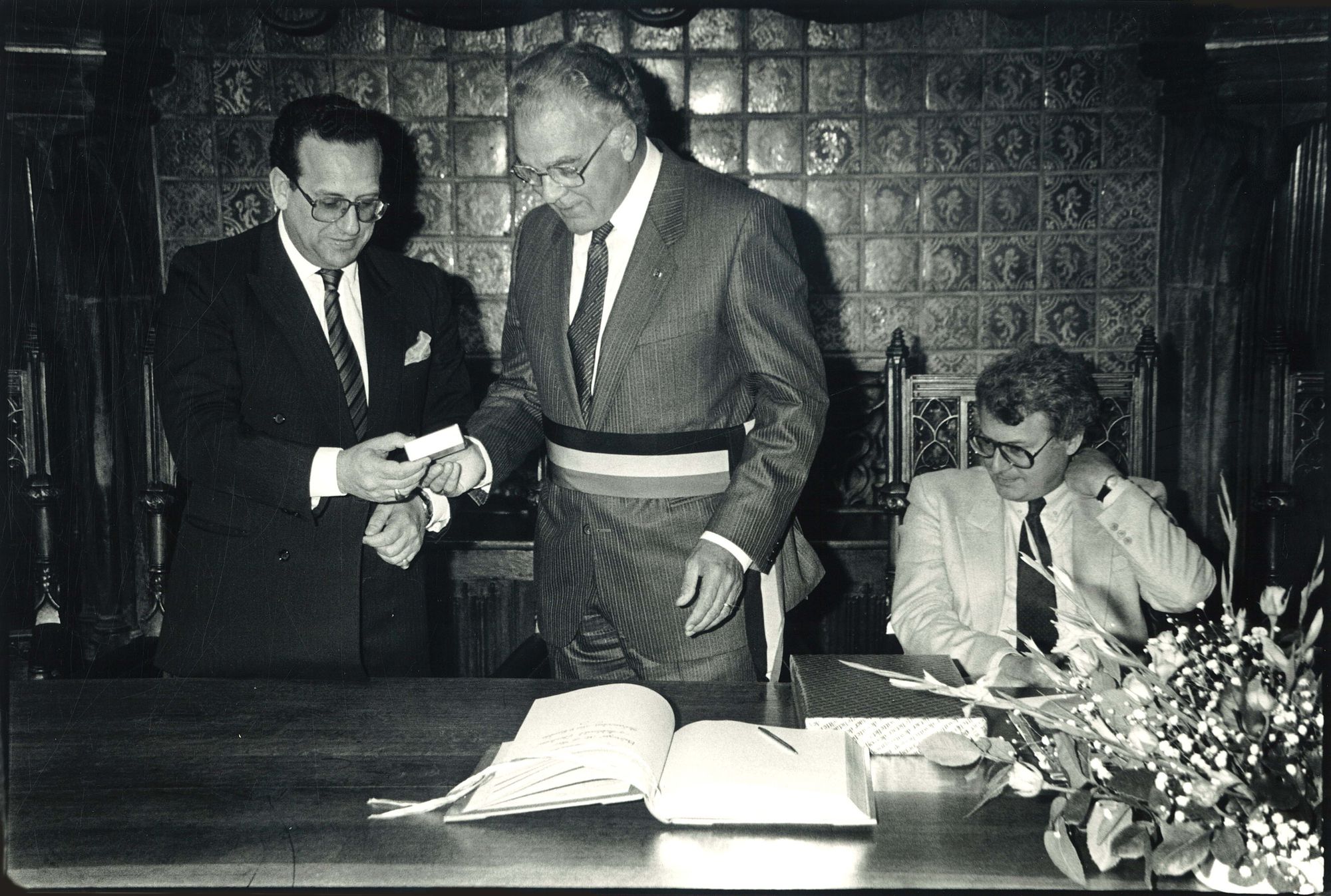 Ambassadeur van Marokko te gast op het Stadhuis 1987