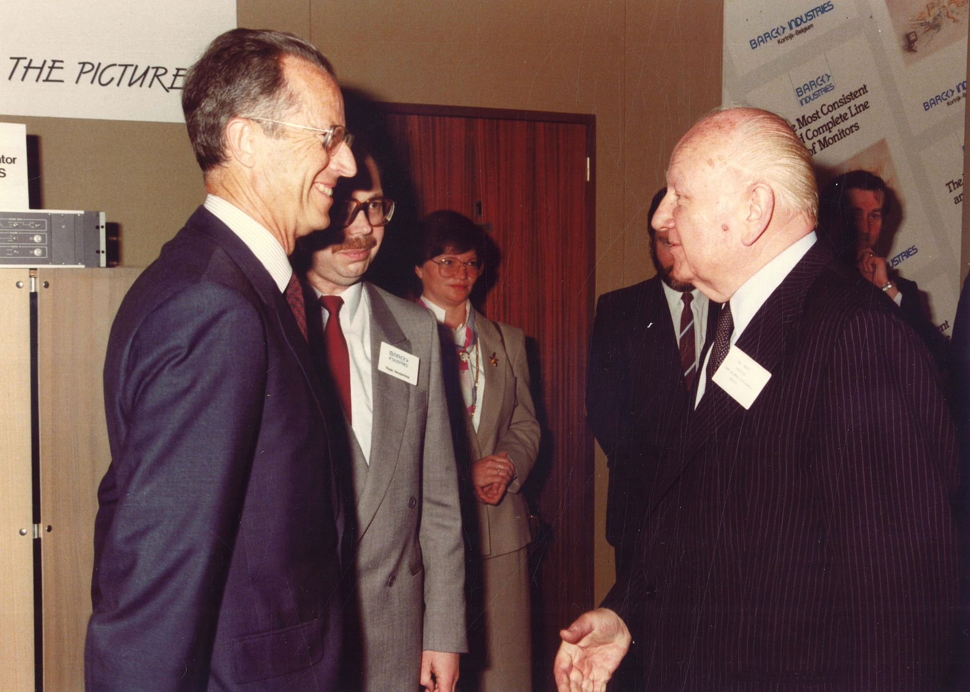 Koning Boudewijn op bezoek bij Barco