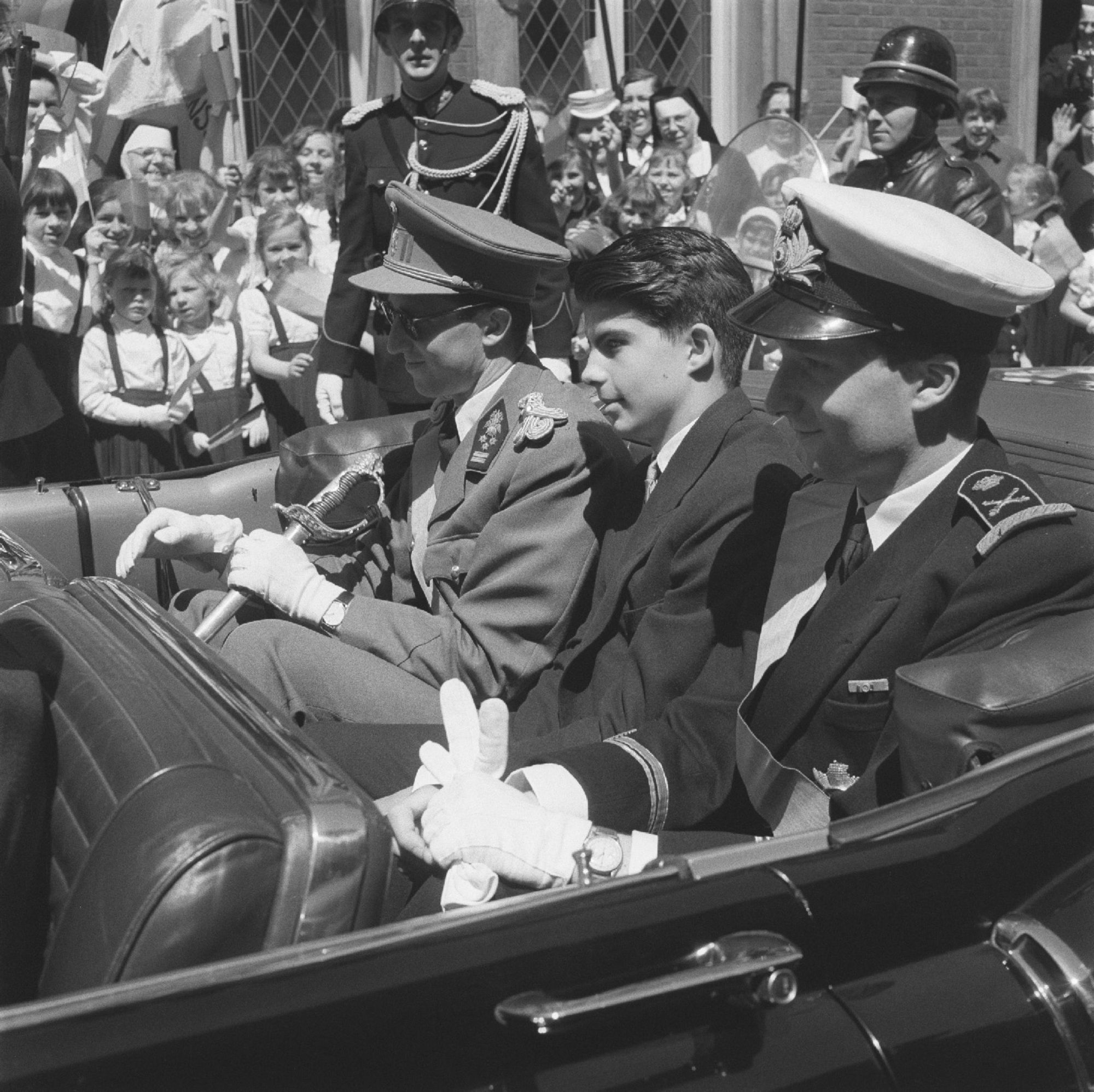 Koninklijk bezoek - Onthulling Leiemonument 1957