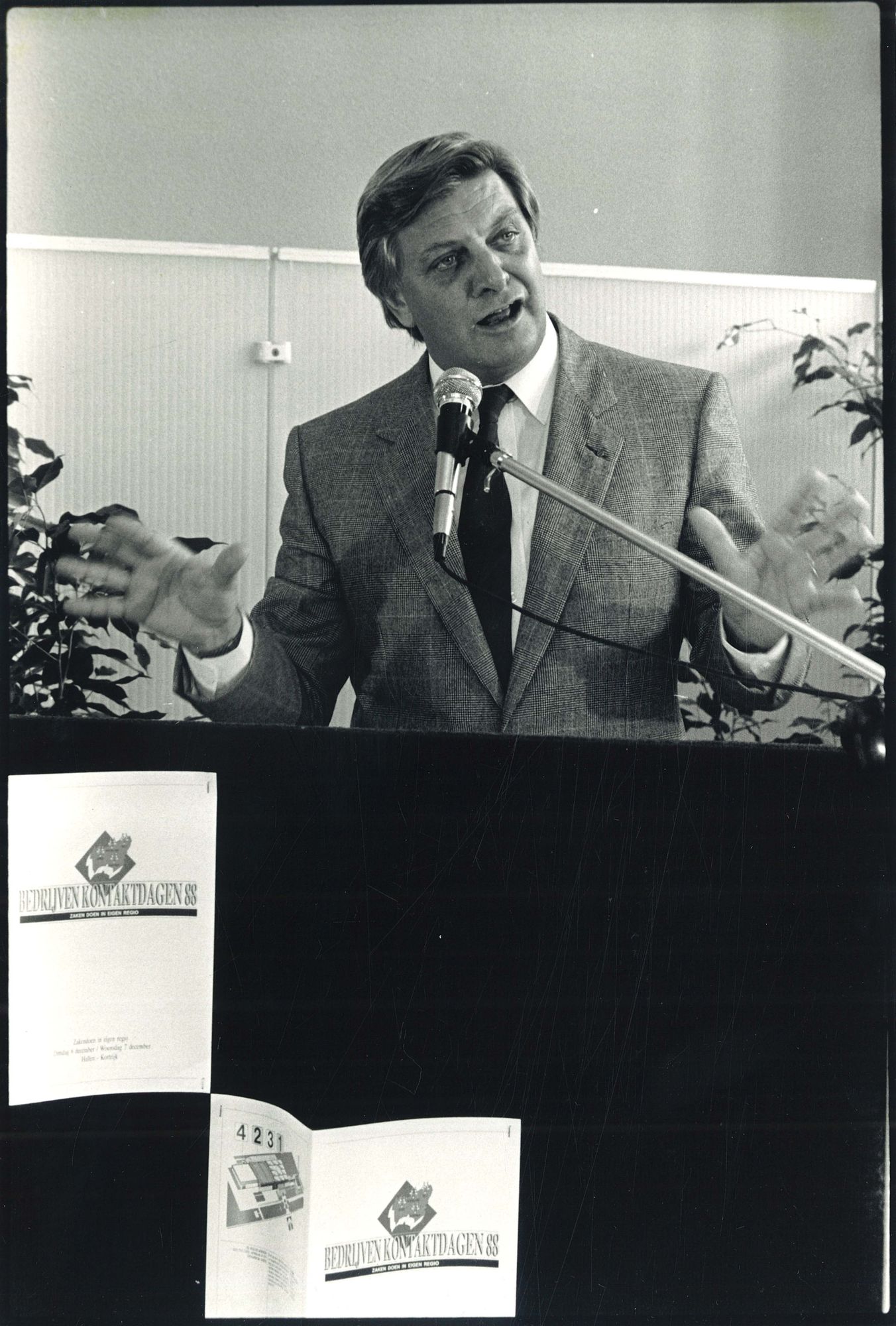 Bedrijven Kontaktdagen 1988