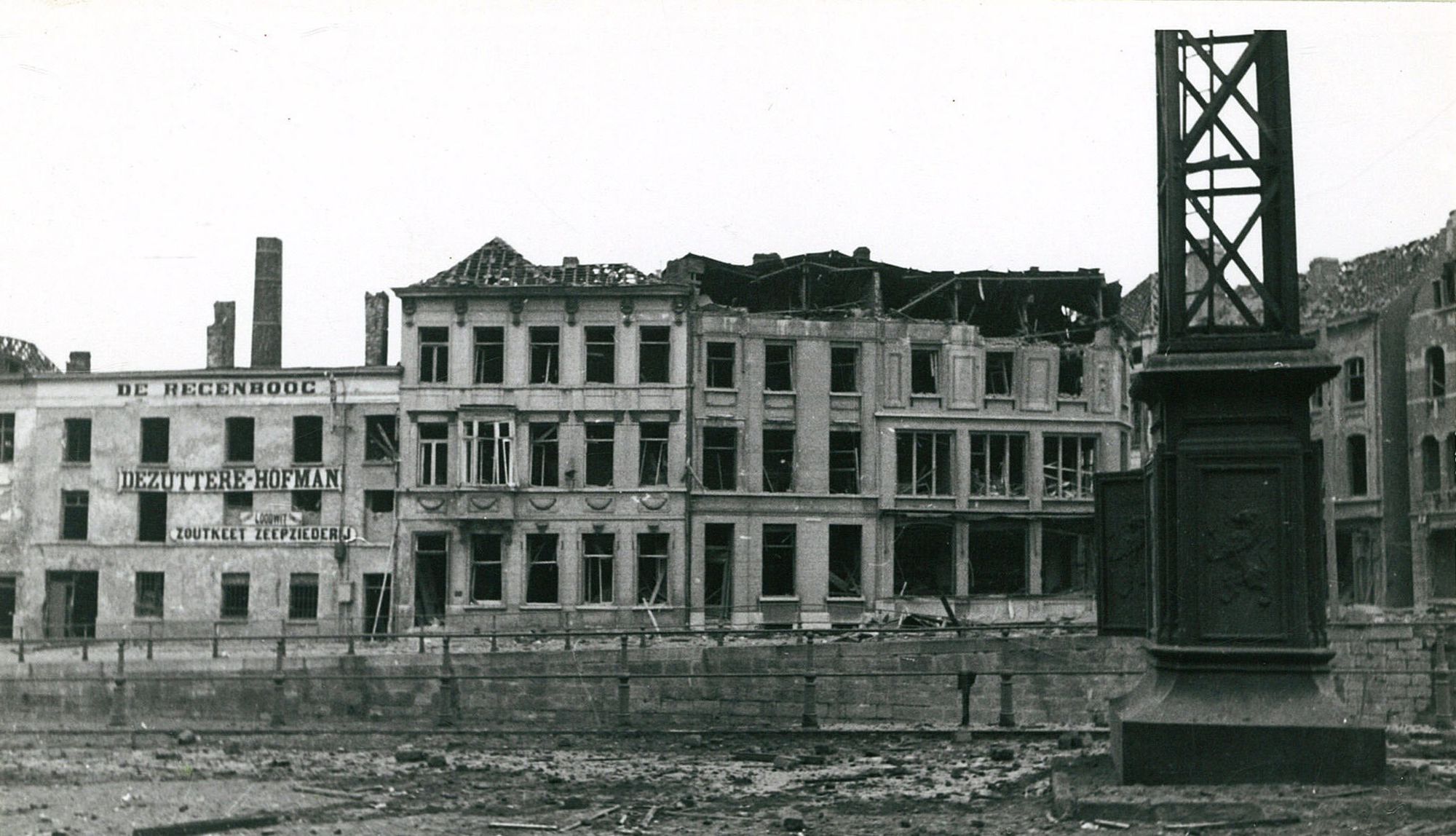 Vernielde bruggen 1940