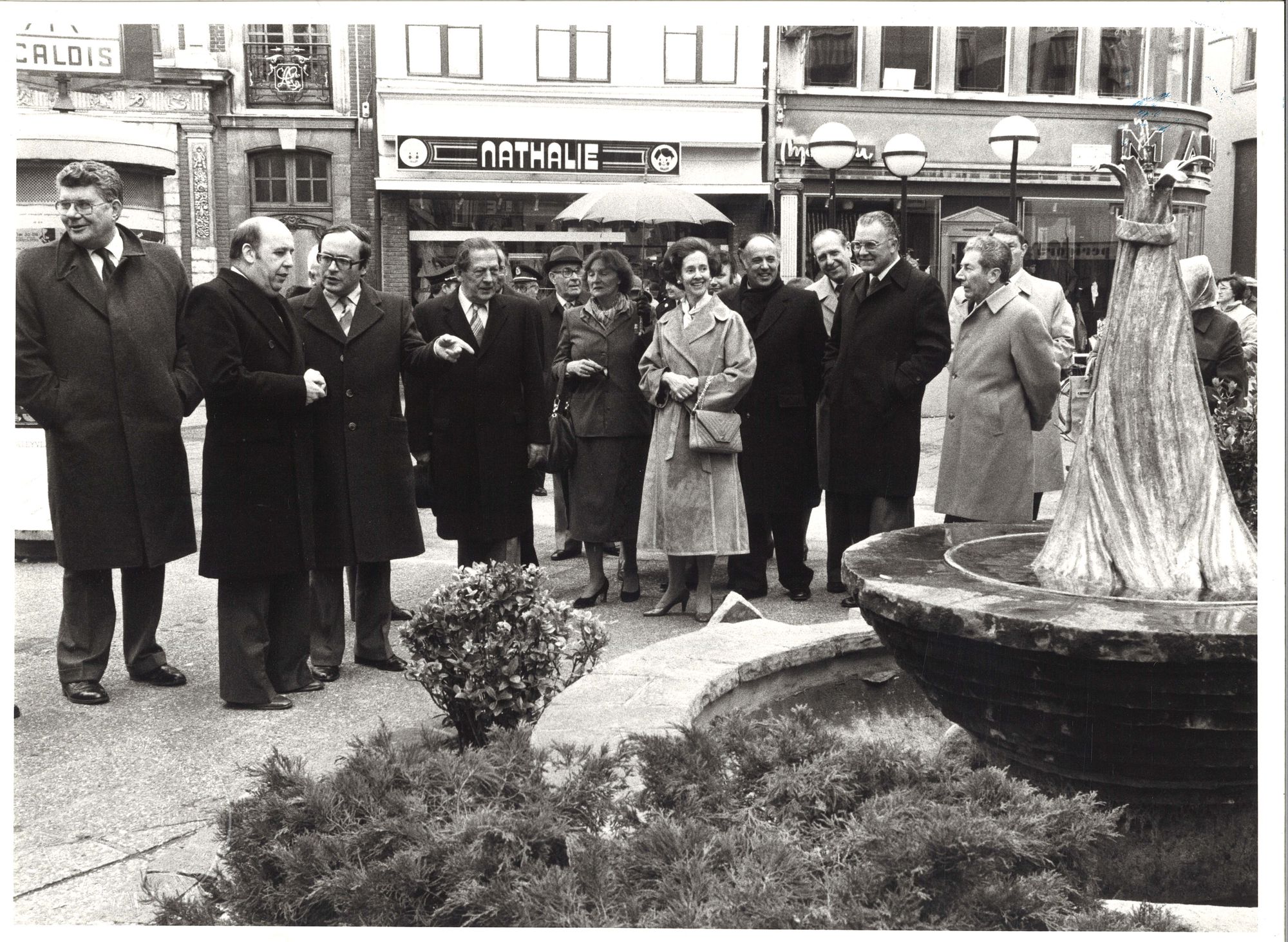 Koningin Fabiola op bezoek in Kortrijk