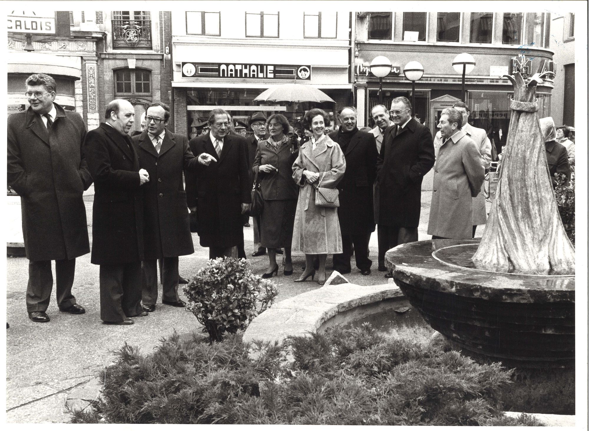 Koningin Fabiola op bezoek in Kortrijk 