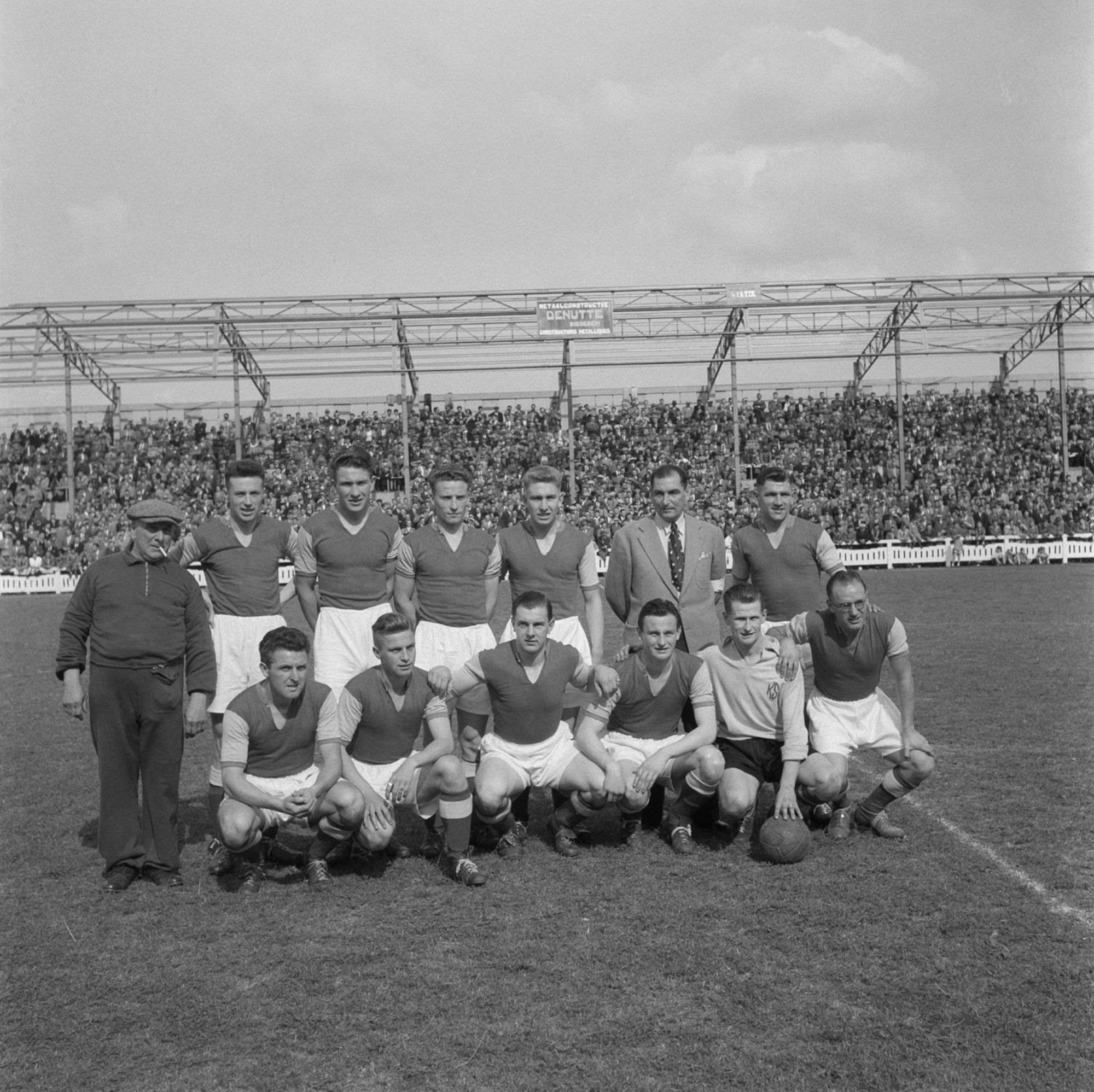 Hulde aan Eugeen Vanneste Kortrijk Sport 1952