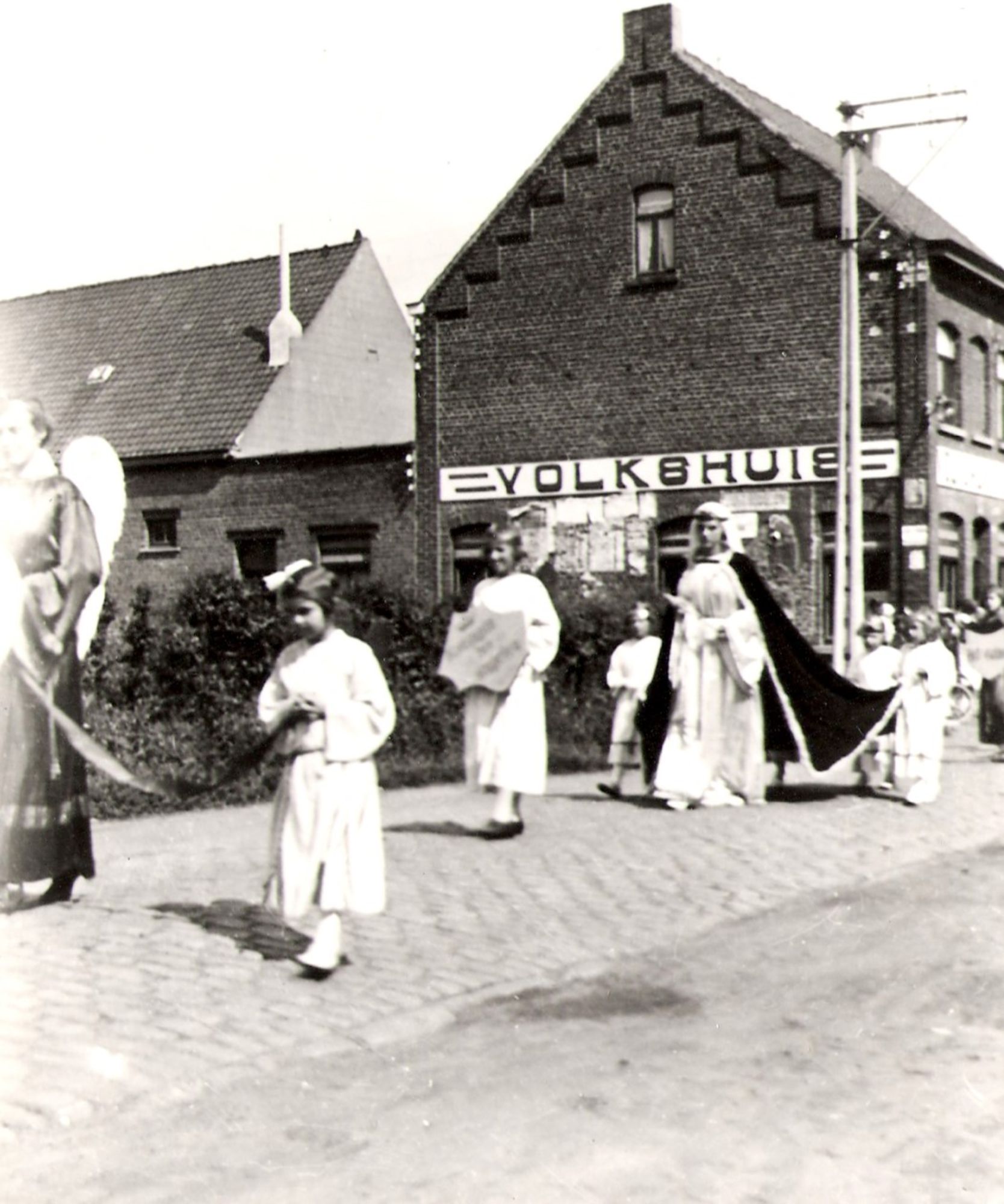 Processie Marktstraat Marke