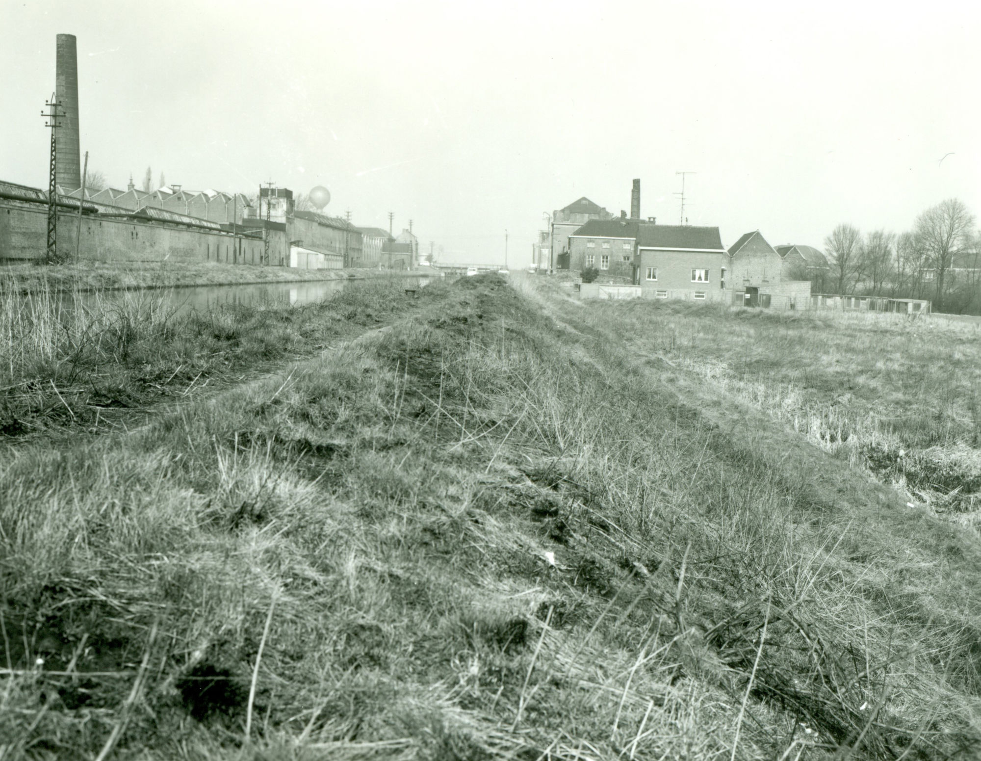 Verbrede kanaal Bossuit-Kortrijk in Zwevegem 1972