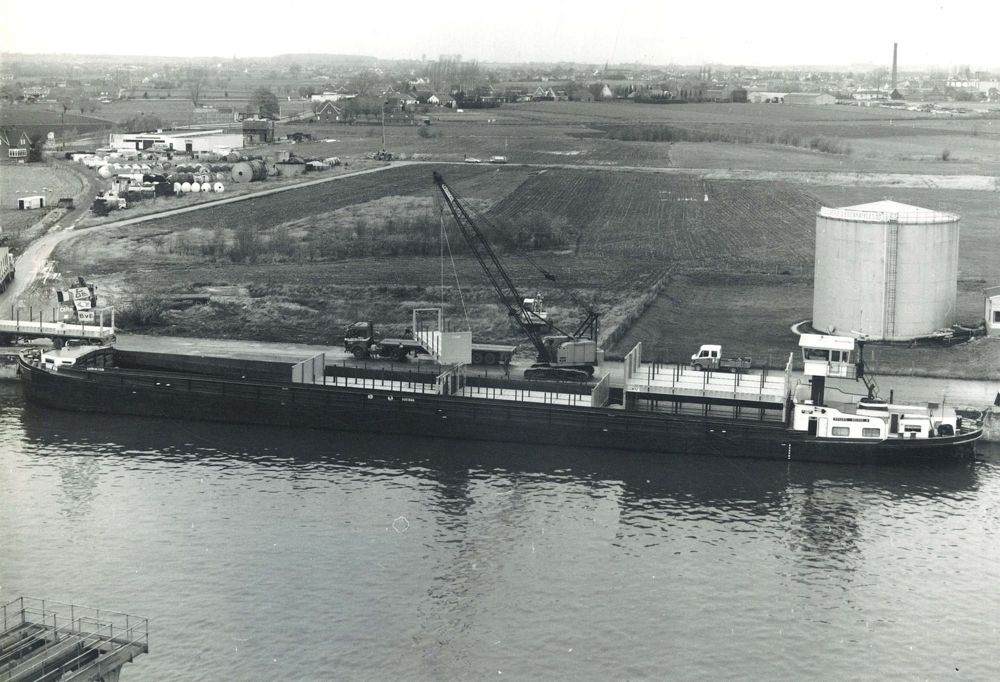 Proeflading voor containerschip te Avelgem 1986