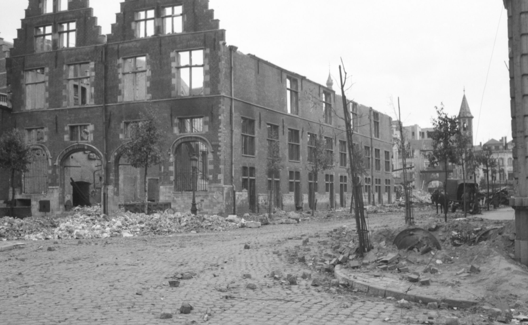 Schouwburgplein in 1944