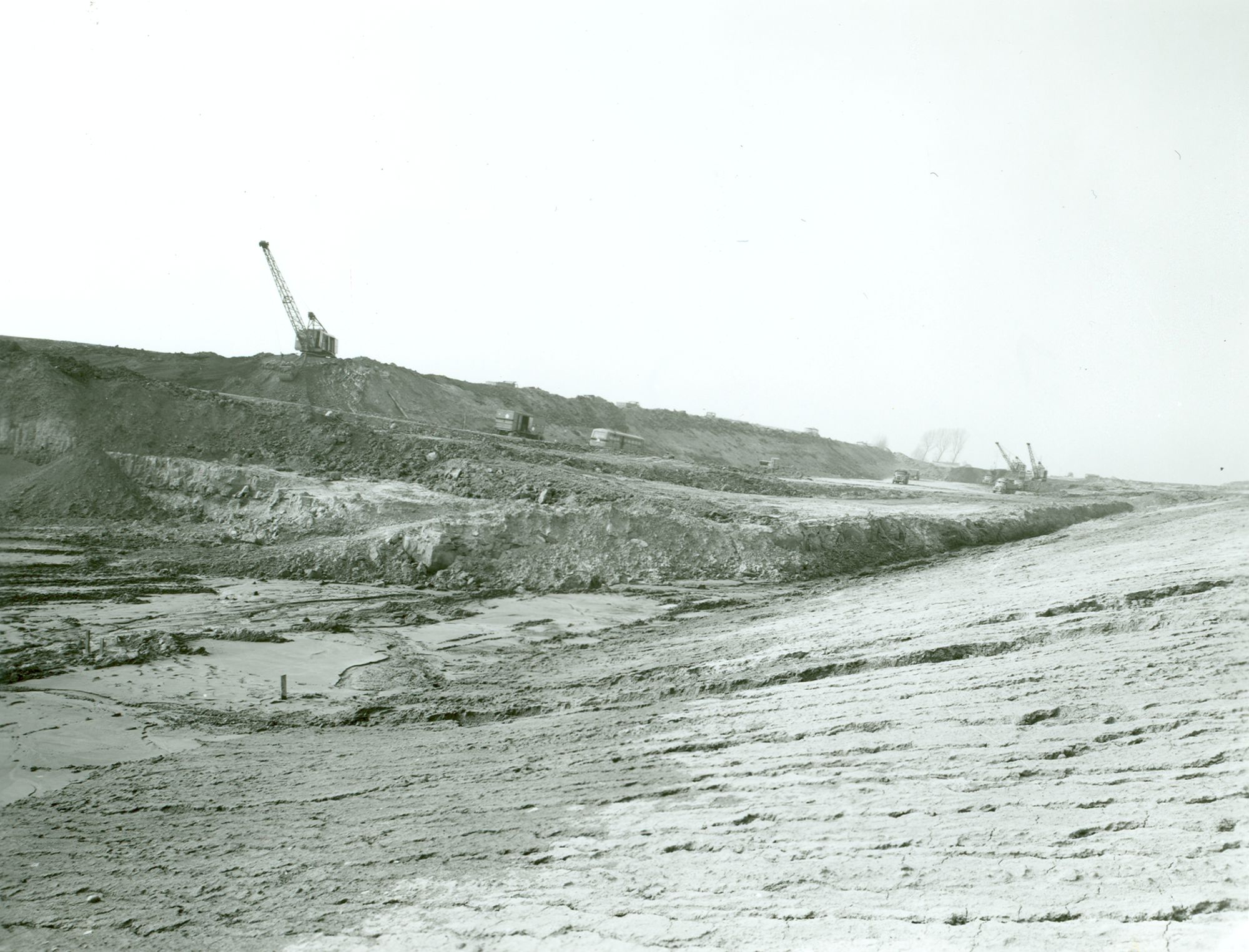 Graafwerken afbraak tunnel (Souterrain) in Moen 1970