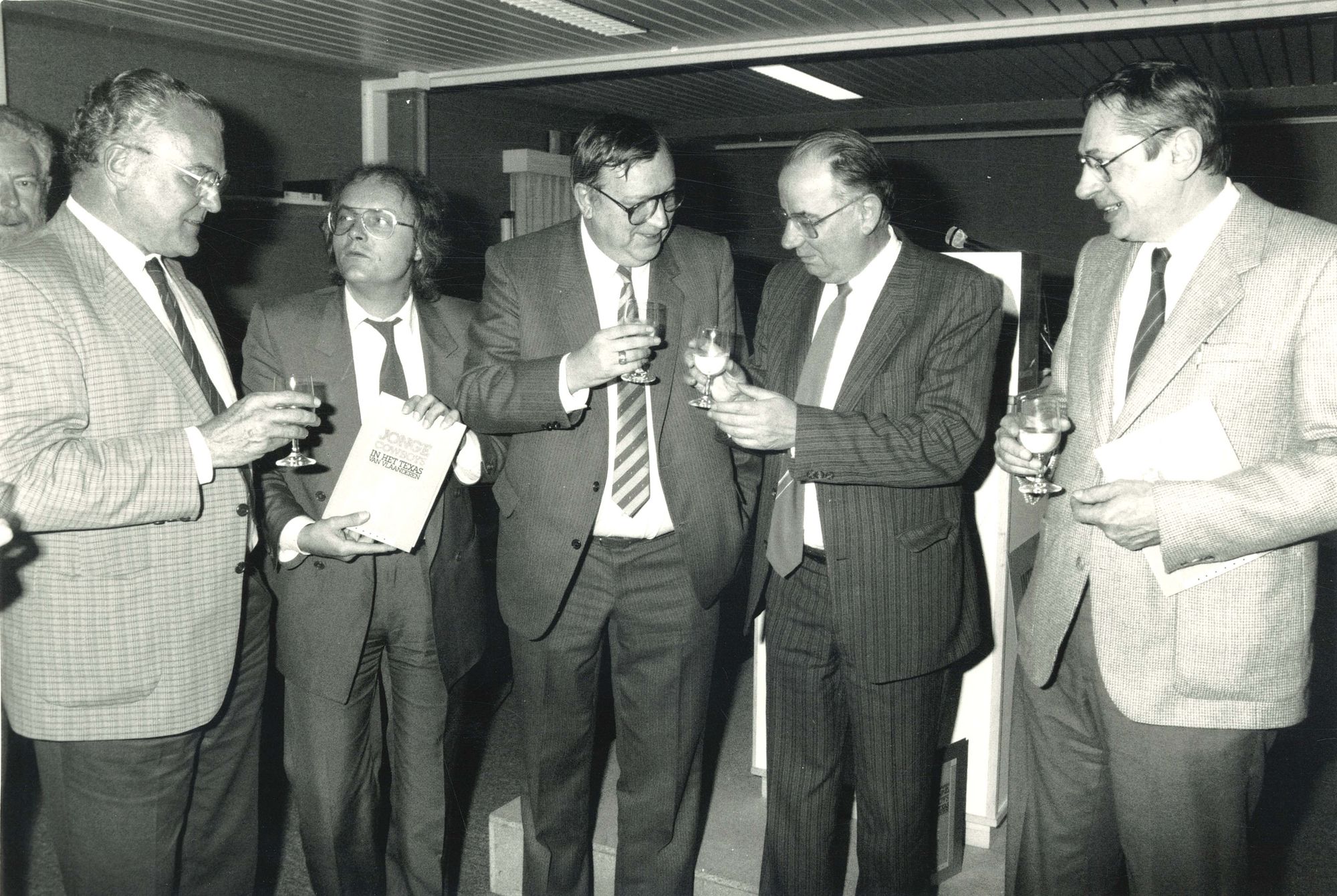 Het boek "Jonge Cowboys in het Texas van Vlaanderen" 1986